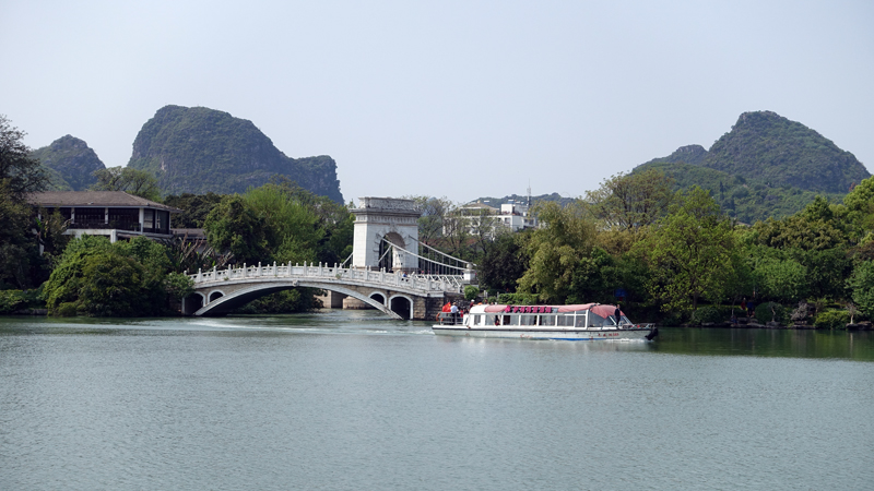 2017-04-12_143253 china-2017.jpg - Guilin - am Ronghu-See